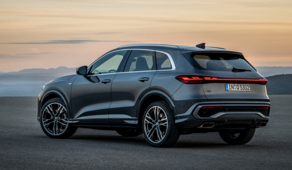Audi updates Q5 family