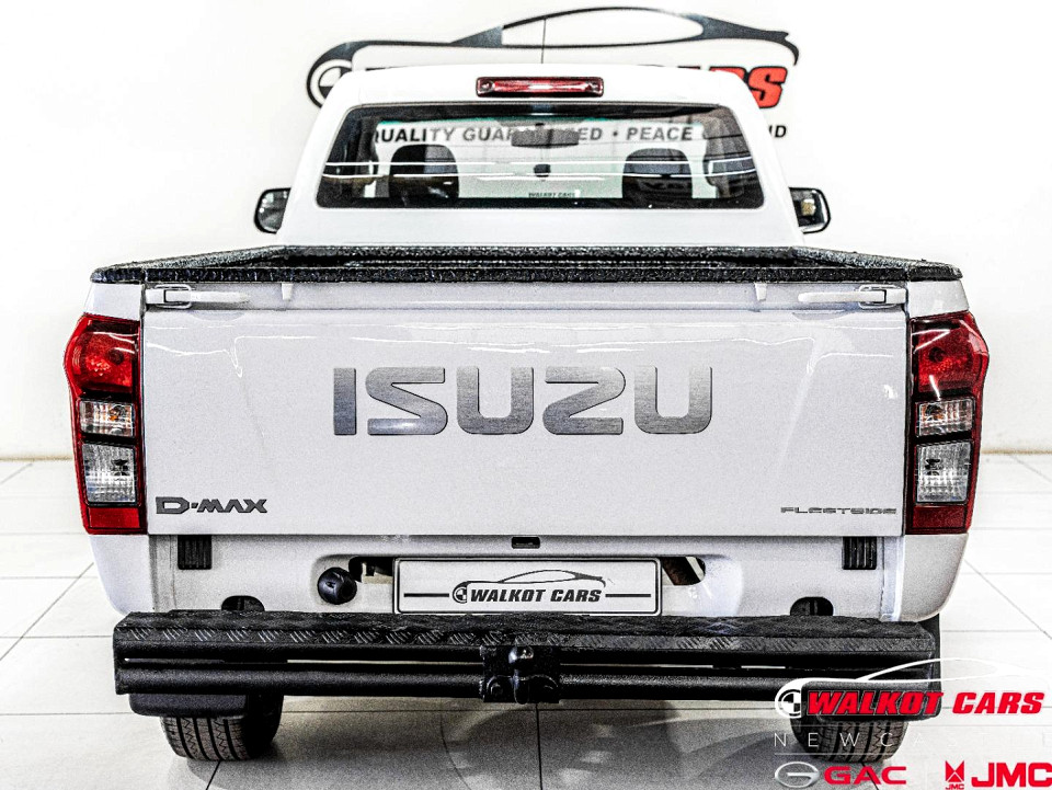 Photo 6 of 30