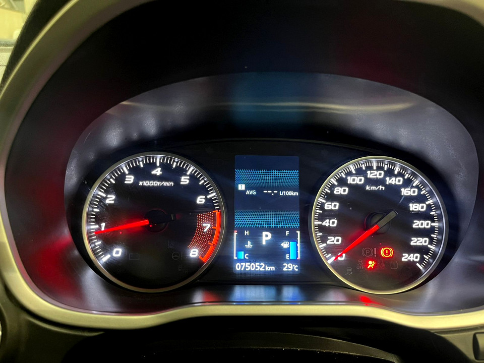 Photo 11 of 14