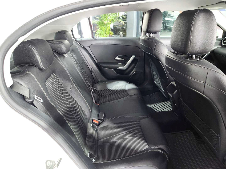 Photo 17 of 20