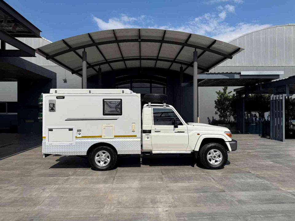 Photo 8 of 20
