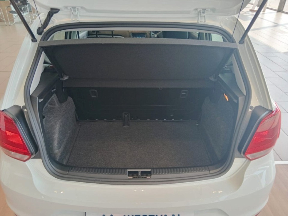 Photo 9 of 17