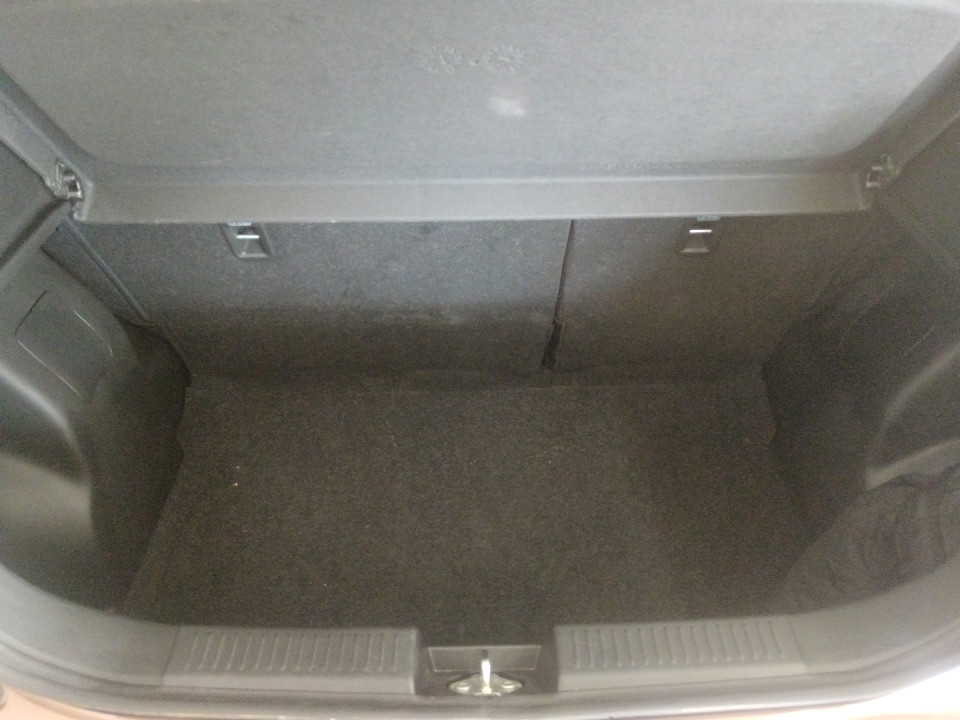 Photo 16 of 19