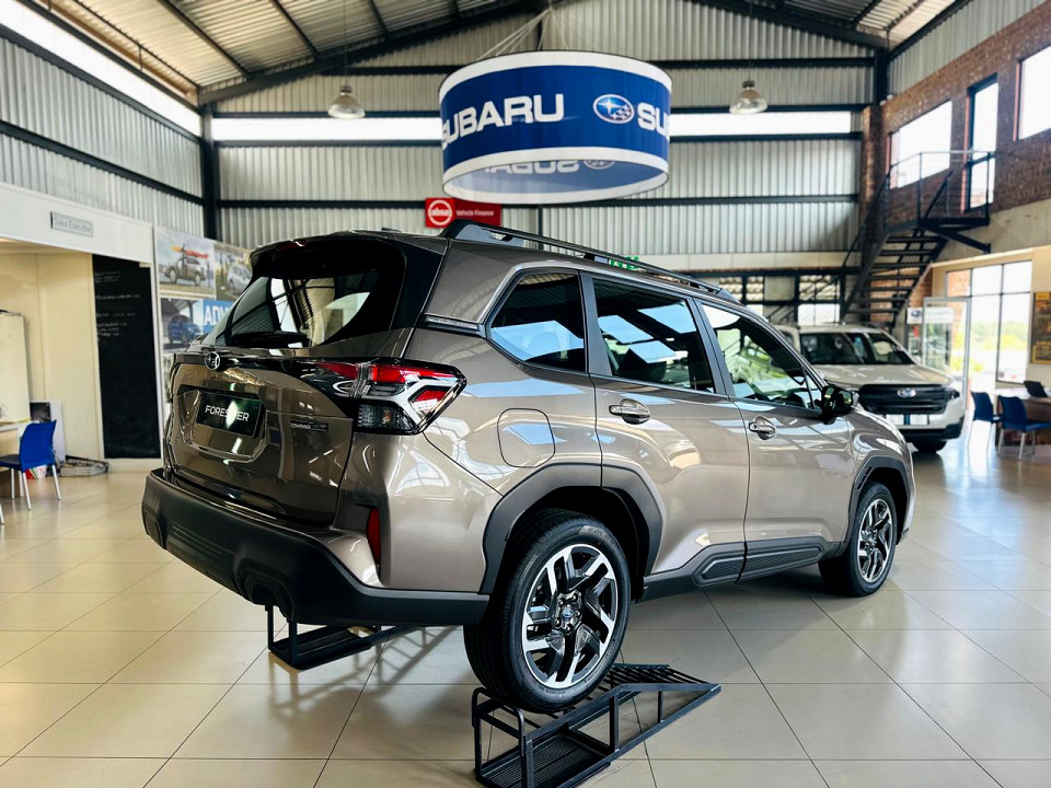 Photo 4 of 7