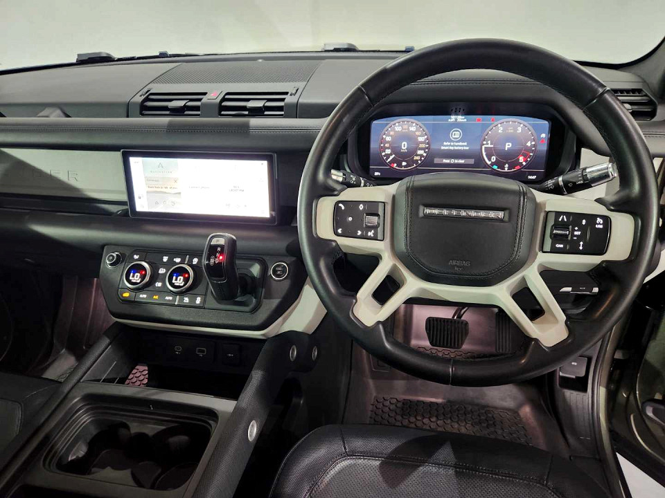 Photo 14 of 20
