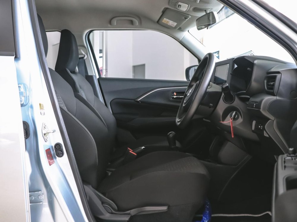 Photo 13 of 23