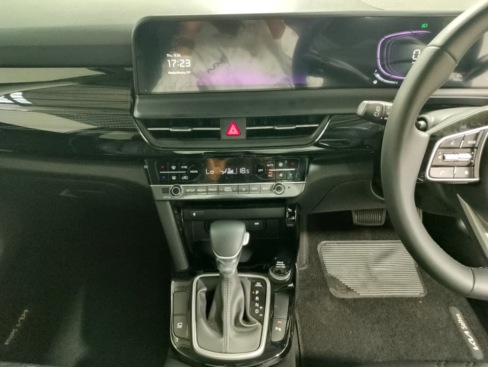 Photo 15 of 36