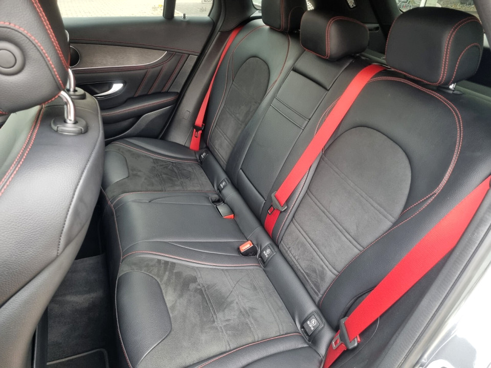Photo 17 of 18