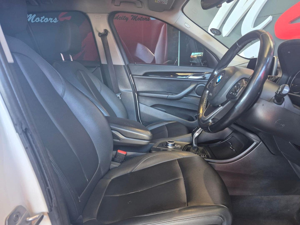 Photo 11 of 19