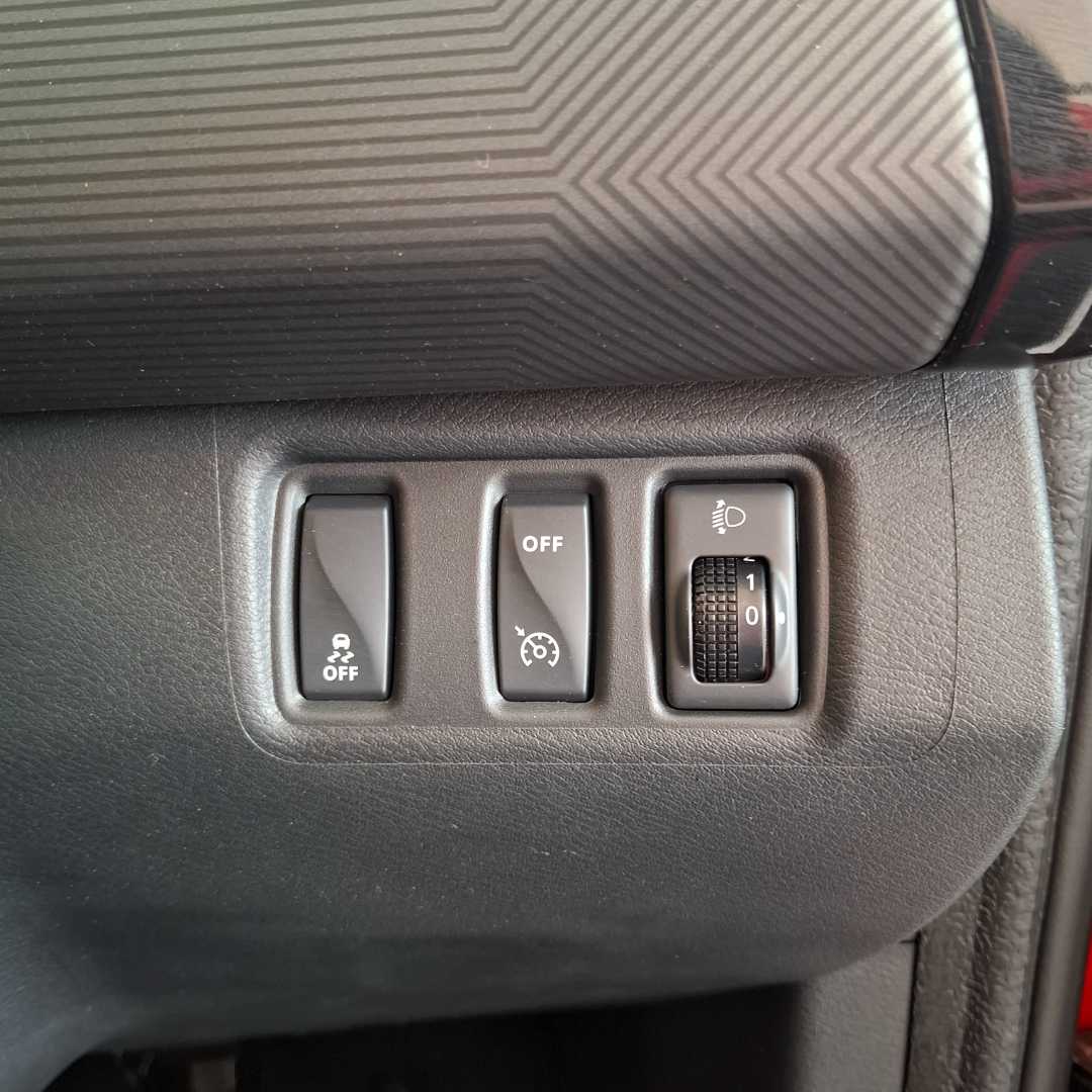 Photo 17 of 27