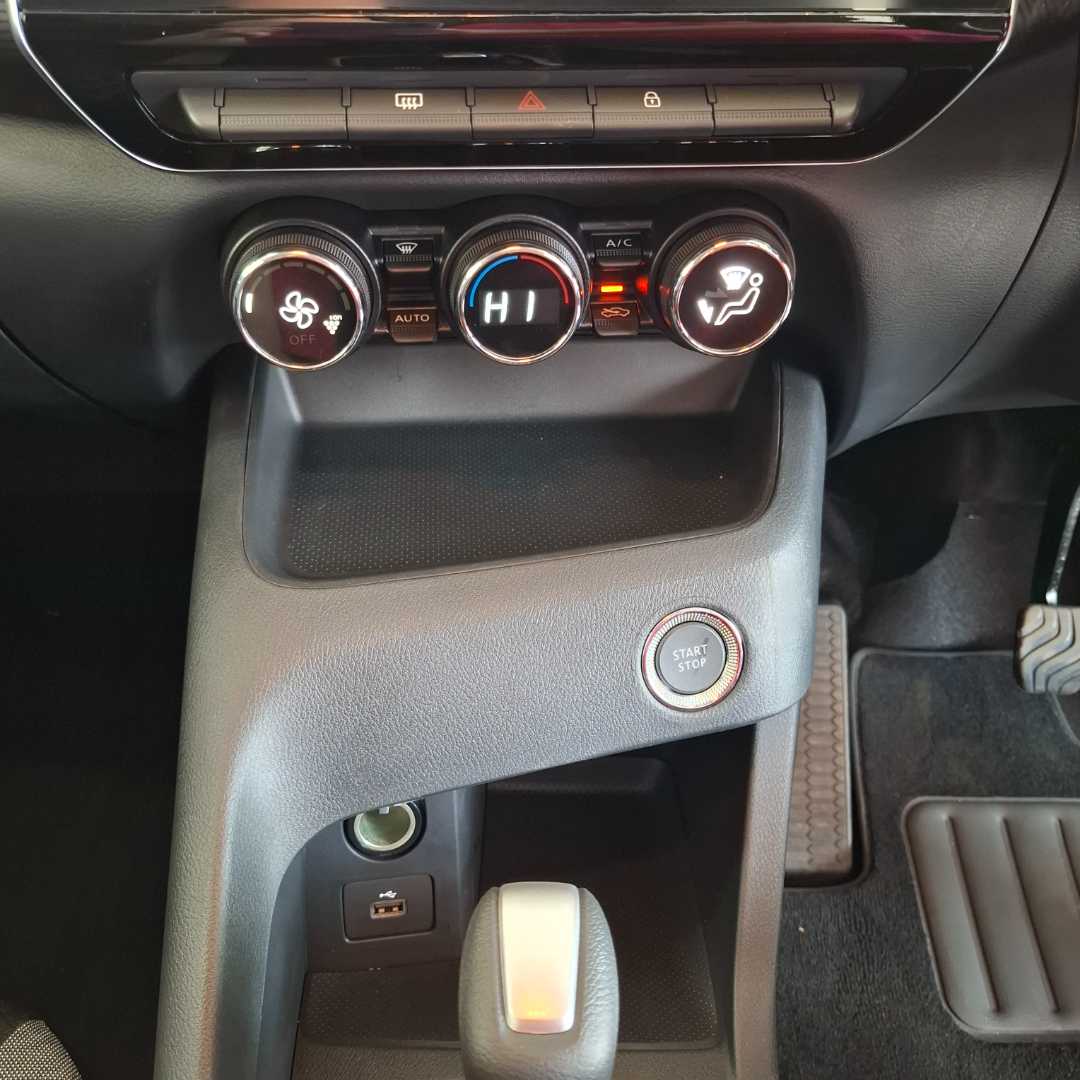 Photo 20 of 27