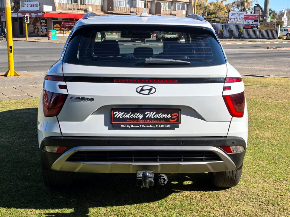 Photo 9 of 23