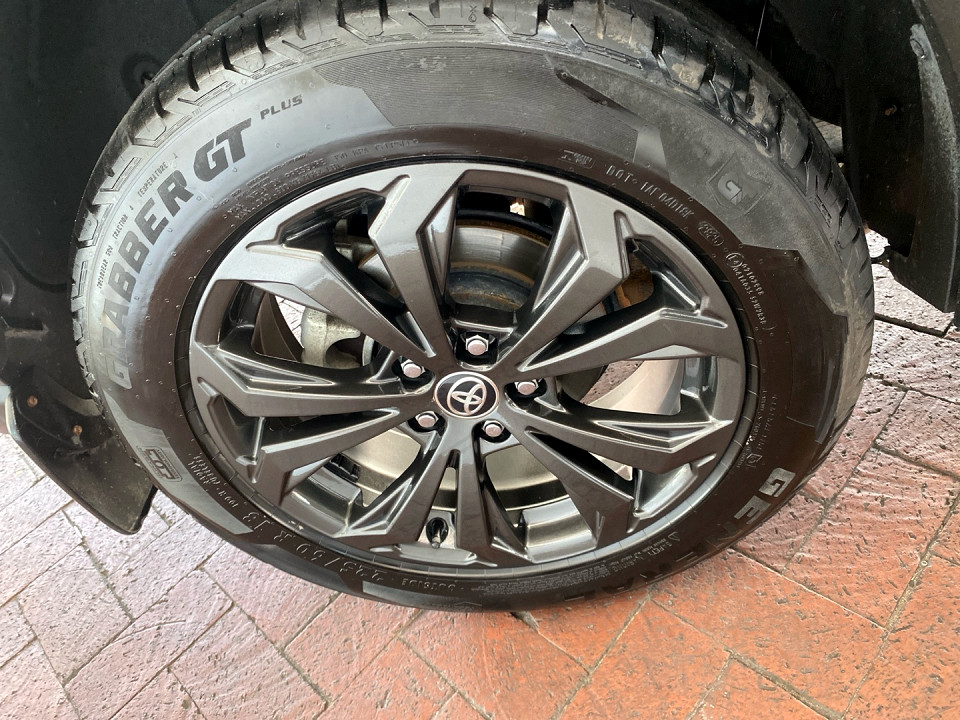 Photo 19 of 21