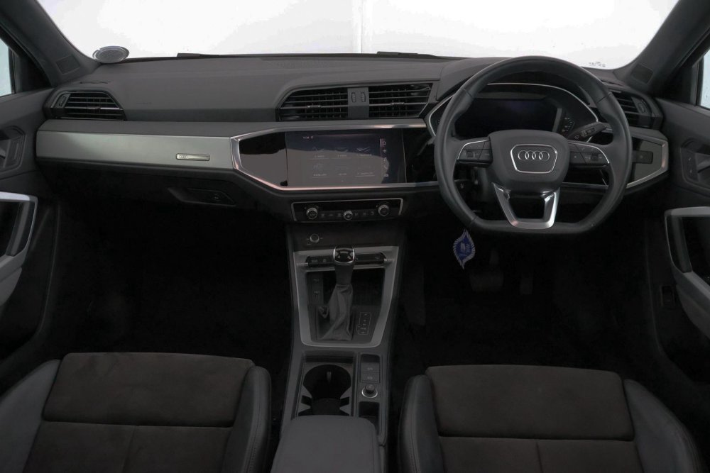 Photo 19 of 26