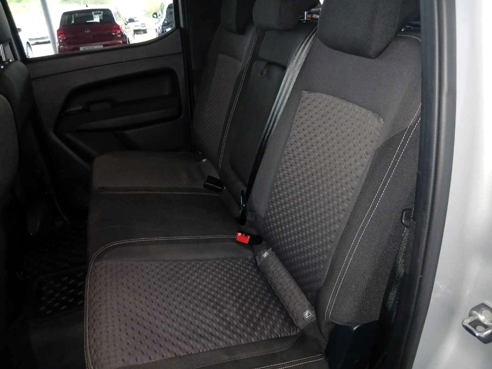 Photo 18 of 20