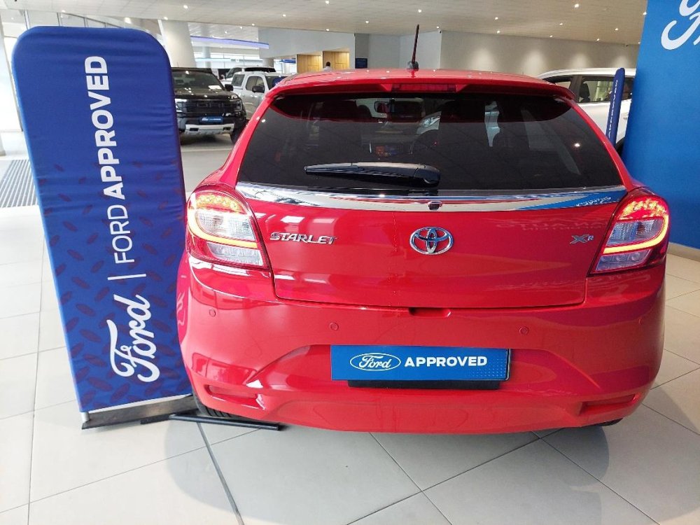Photo 11 of 17