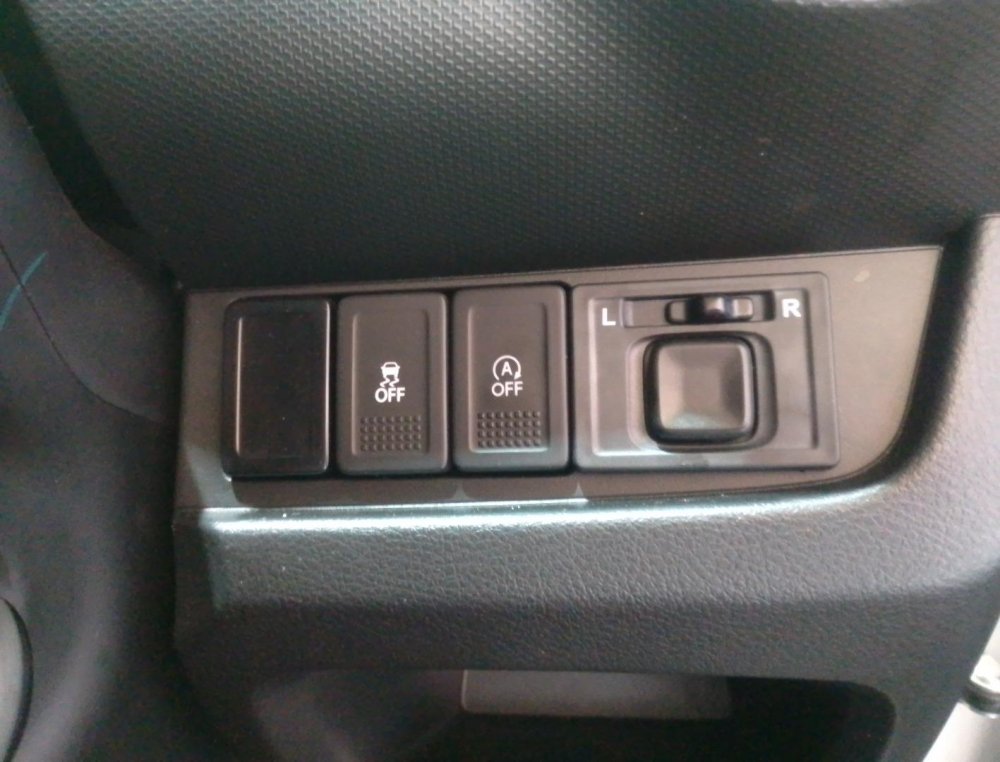 Photo 12 of 13
