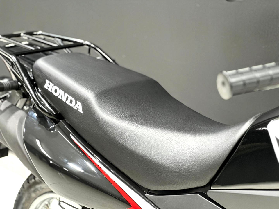 Photo 14 of 18