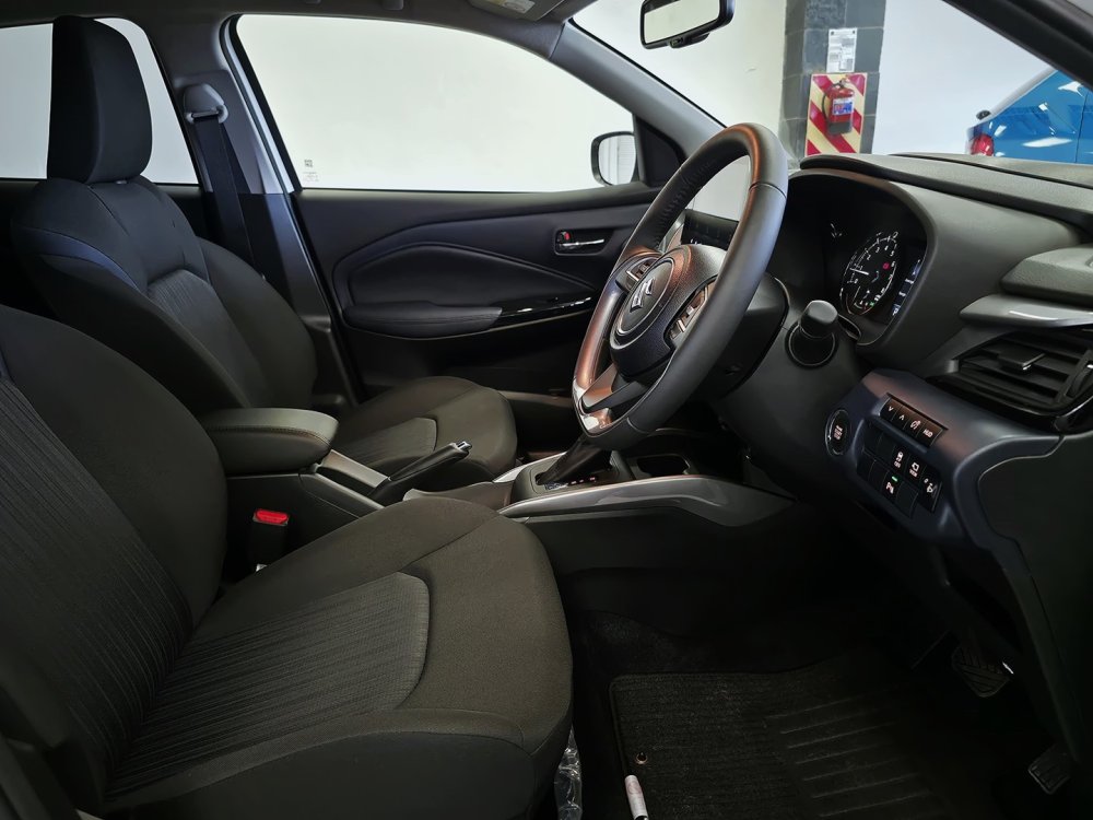 Photo 14 of 29