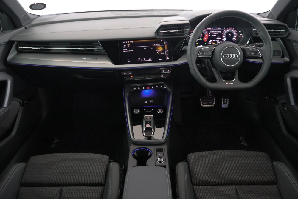 Photo 28 of 29
