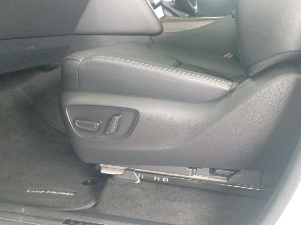 Photo 20 of 29