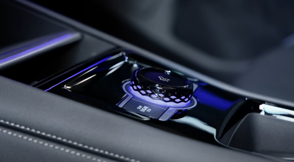 Photo 49 of 52