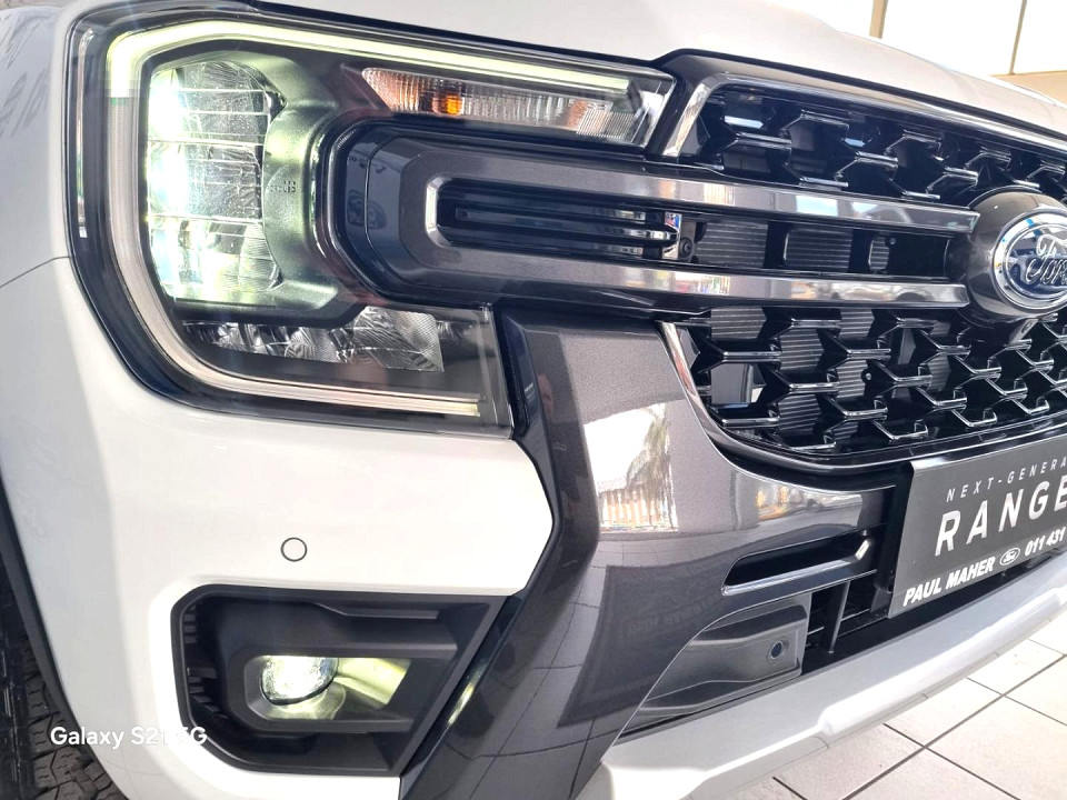 Photo 10 of 25