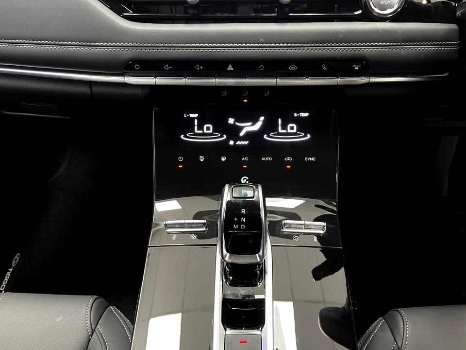 Photo 16 of 20