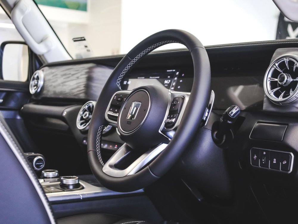 Photo 16 of 54