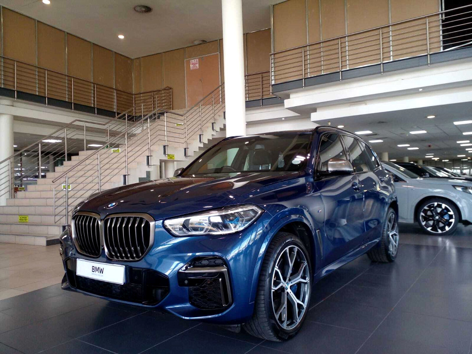 Photo 10 of 18