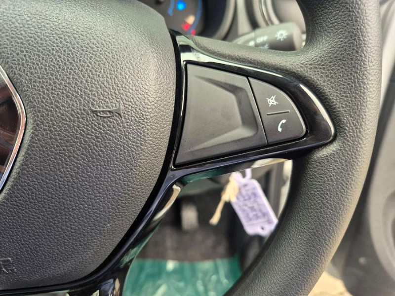 Photo 26 of 28