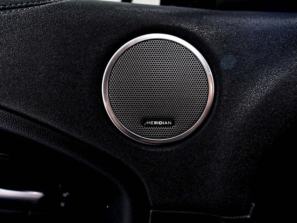 Photo 28 of 30