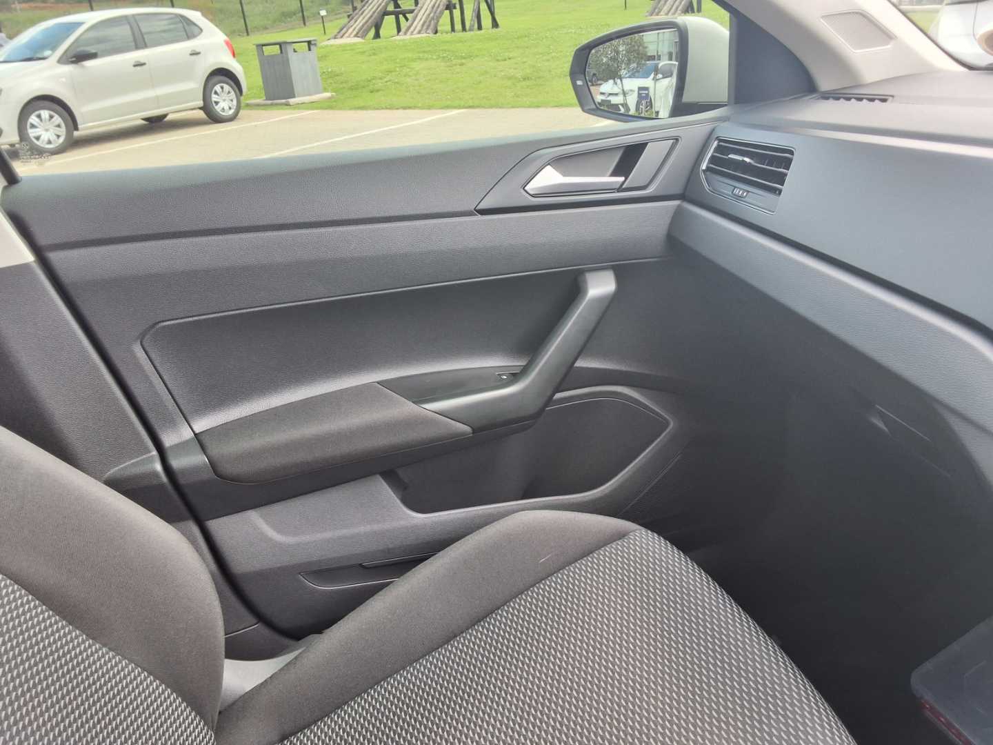 Photo 18 of 20