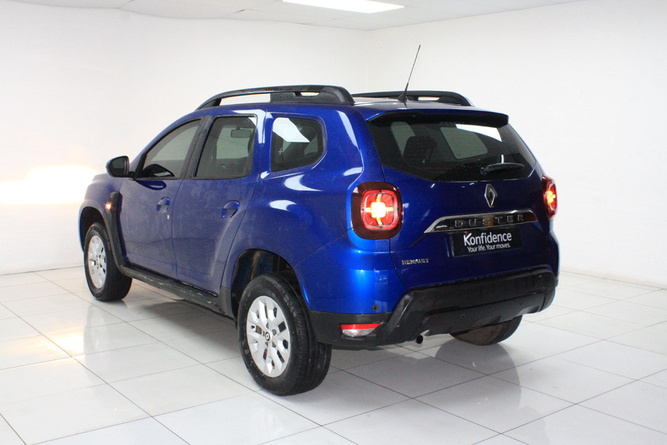 Photo 5 of 27