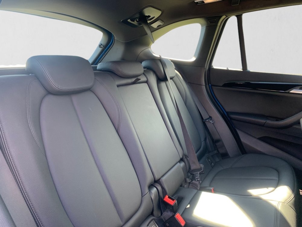 Photo 11 of 23