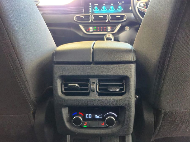 Photo 20 of 29