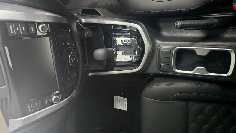 Photo 9 of 14