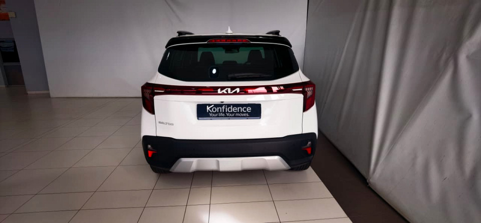 Photo 4 of 16