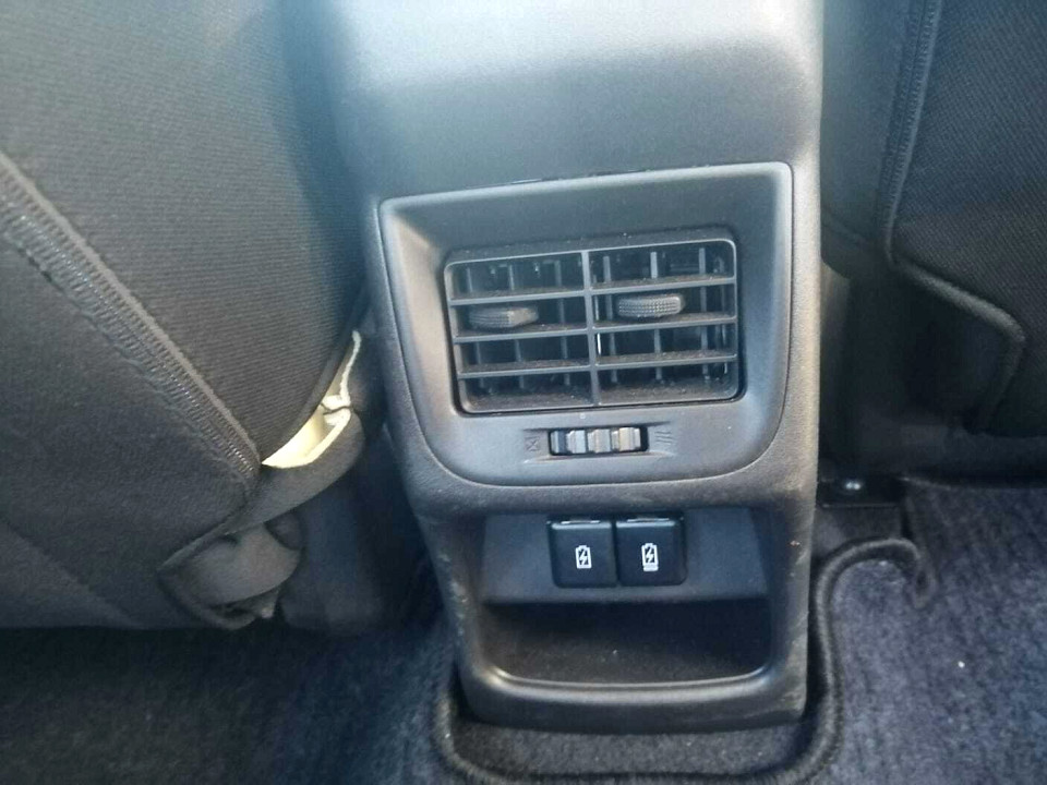 Photo 9 of 20