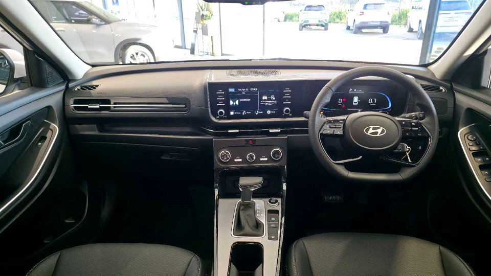 Photo 2 of 13