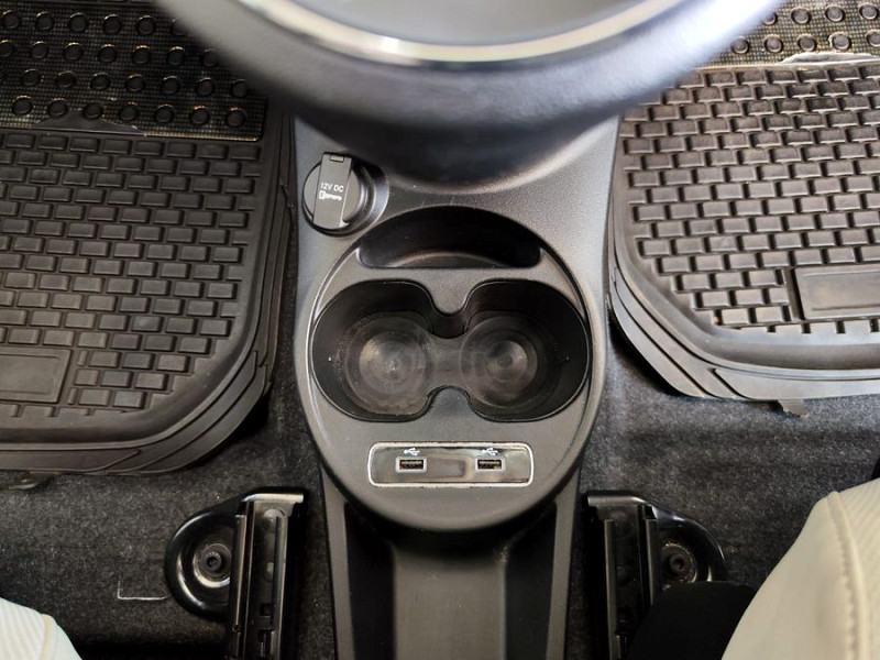Photo 27 of 28