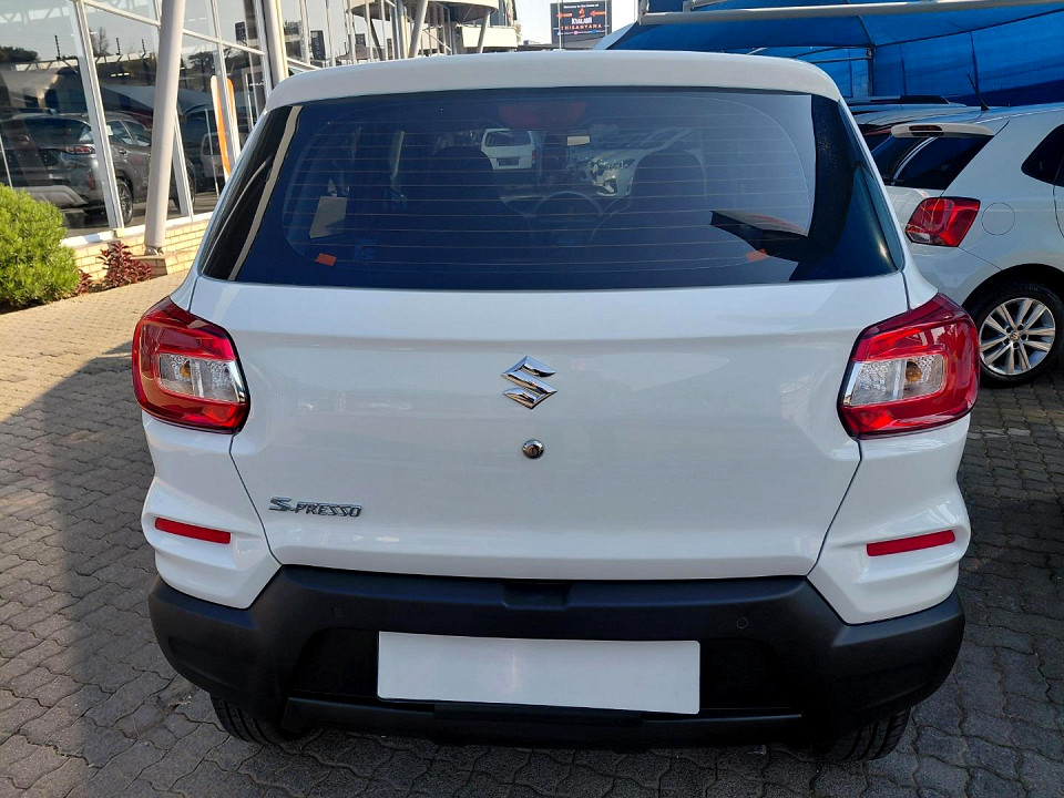 Photo 9 of 18