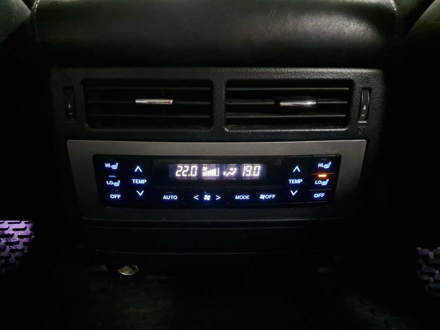 Photo 22 of 26