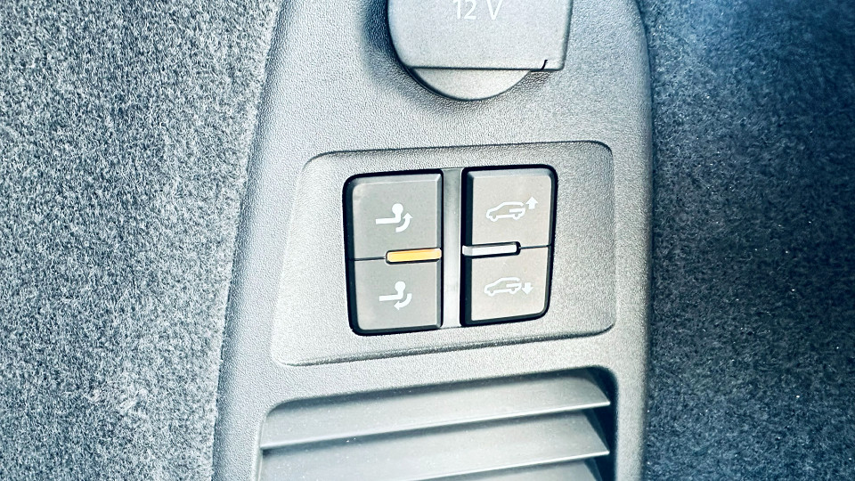 Photo 19 of 20