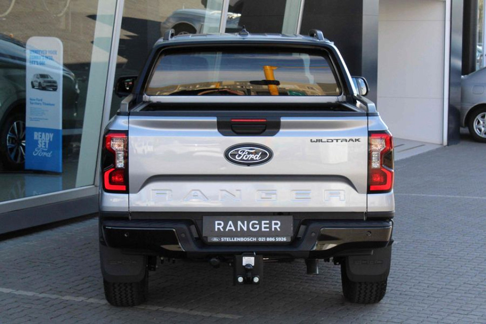 Photo 10 of 19