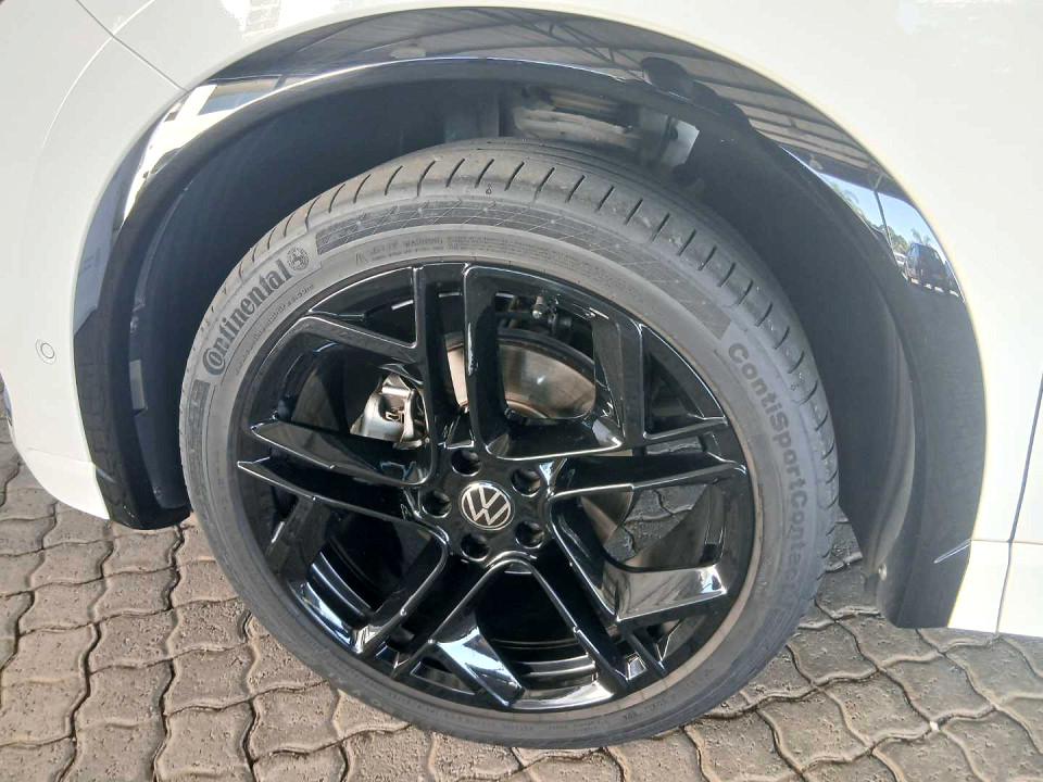 Photo 4 of 20