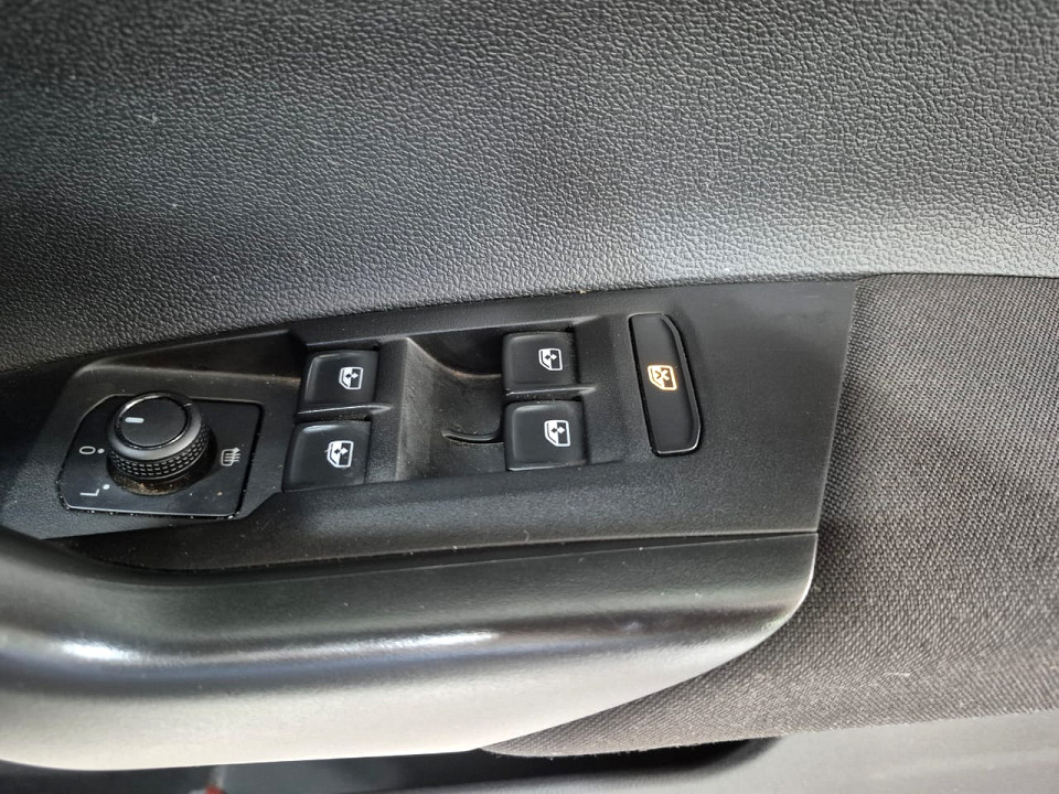Photo 6 of 6