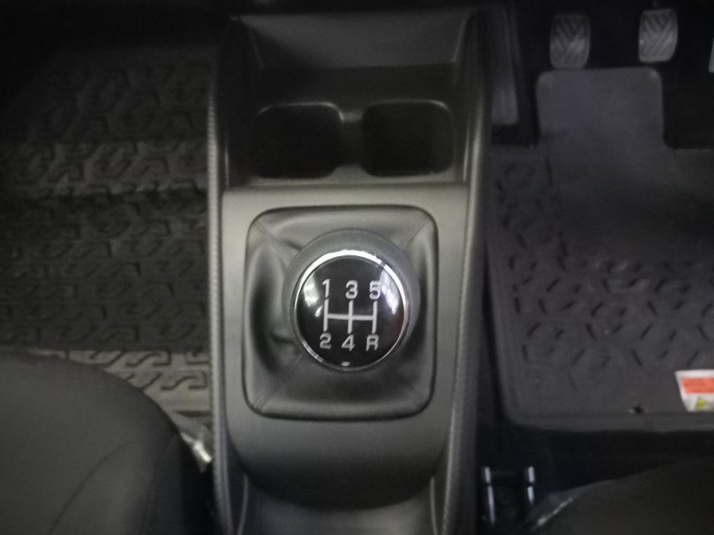 Photo 12 of 17