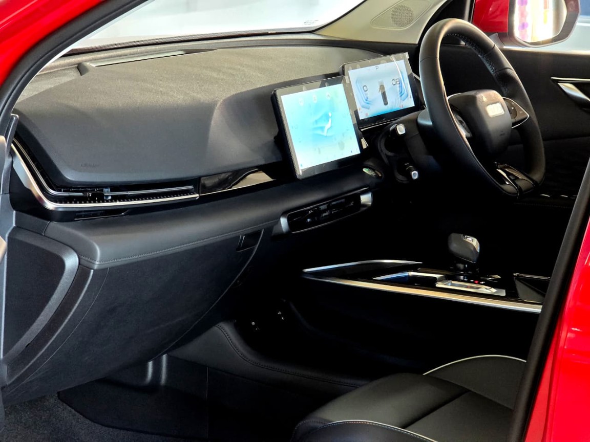 Photo 10 of 22