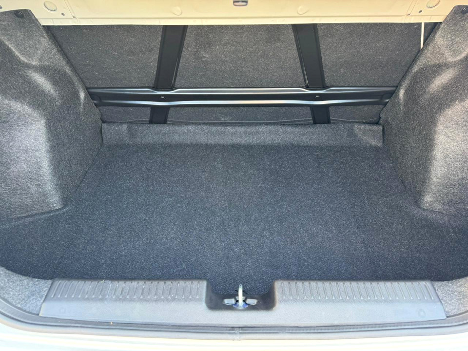Photo 20 of 21